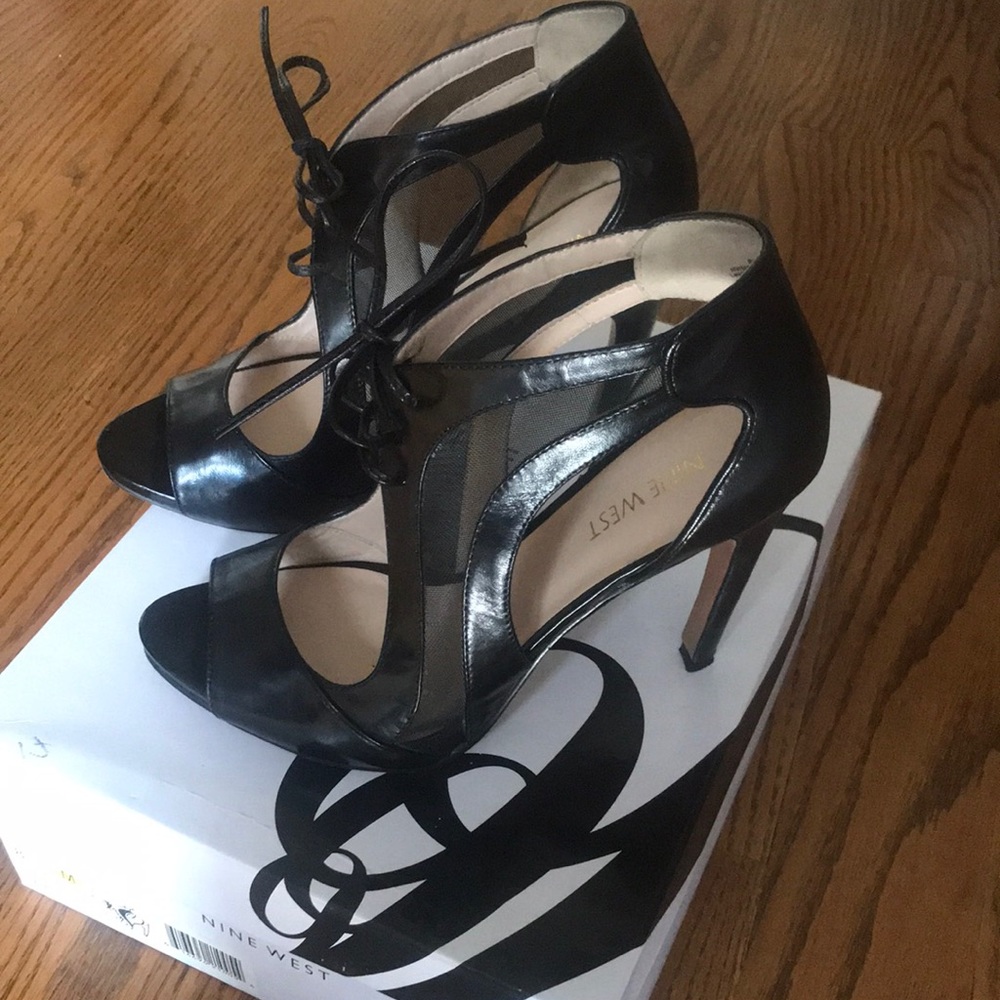 Nine West Momentous dress sandal